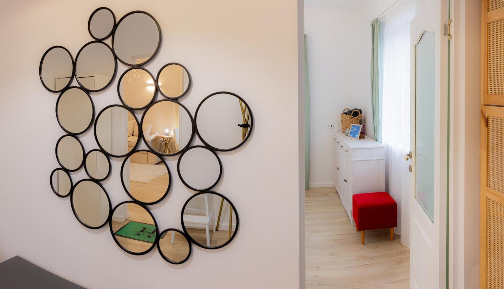 Homey Luxury- Entire House, Free Parking, Yard Cluj-Napoca Exterior foto